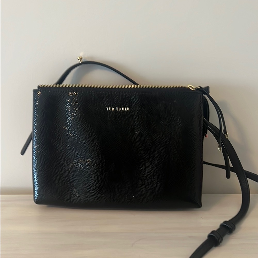 Ted Baker Deenah Black Crossbody Bag Sleek Minimalist Design